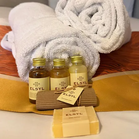 Apartamento Prime Location Clifton 2 Bed Self Contained Spacious Garden