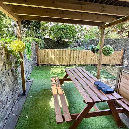 Prime Location Clifton 2 Bed Self Contained Spacious Garden * Bristol