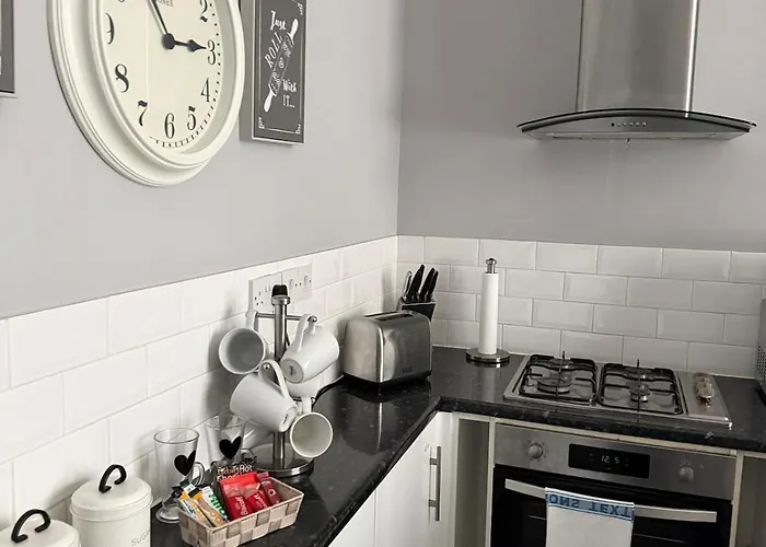 Prime Location Clifton 2 Bed Self Contained Spacious Garden Bristol